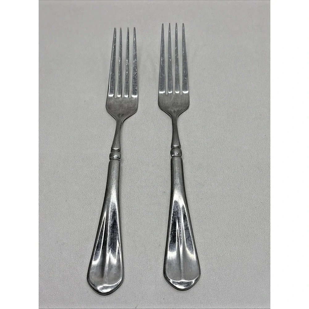 2 Mikasa French Countryside Stainless Dinner Forks 7 7/8